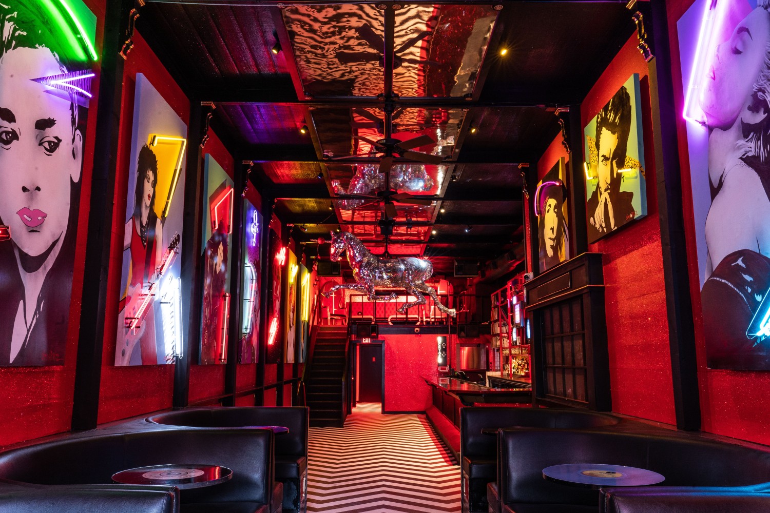 Bar photo 1